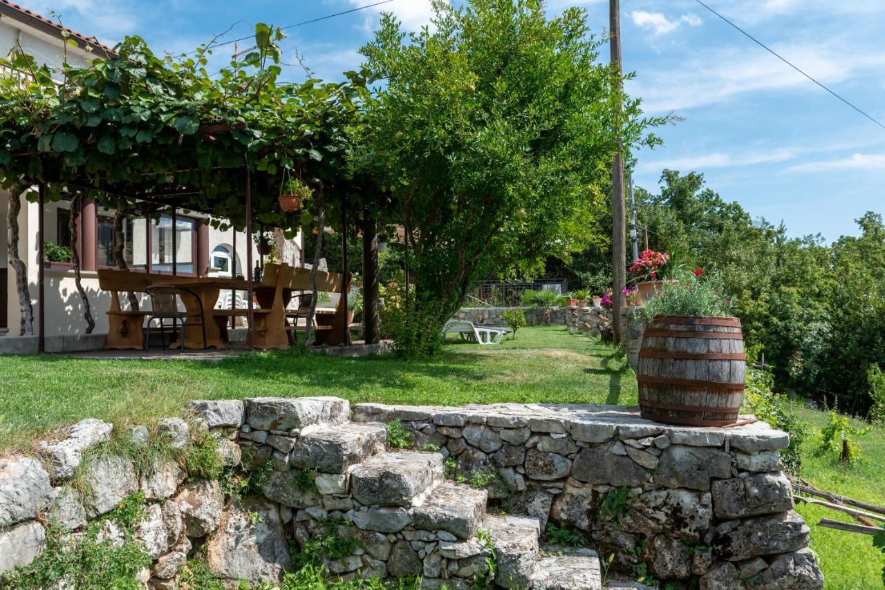 Sea View Apartment With Garden Near Opatija Veprinac Extérieur photo