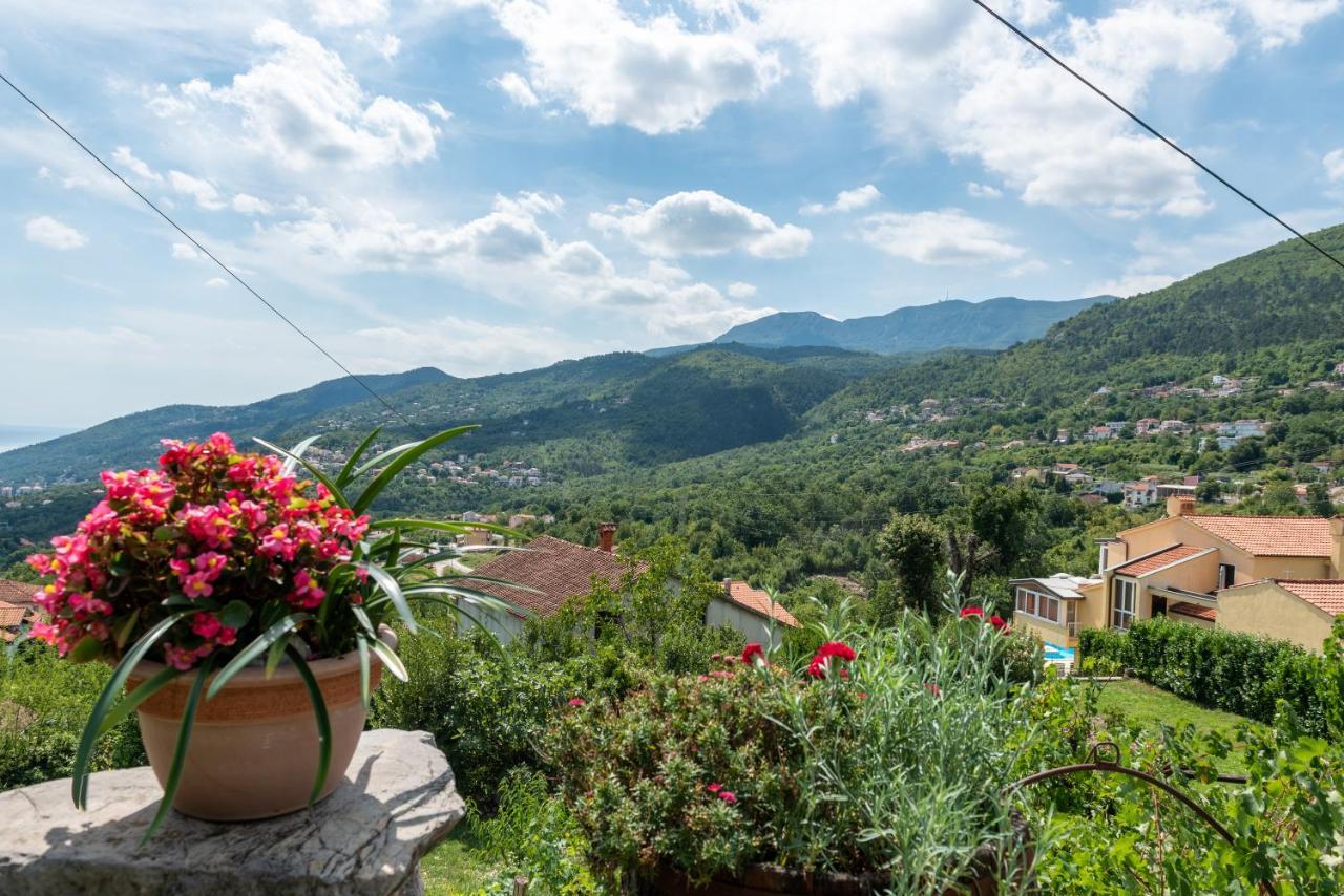 Sea View Apartment With Garden Near Opatija Veprinac Extérieur photo