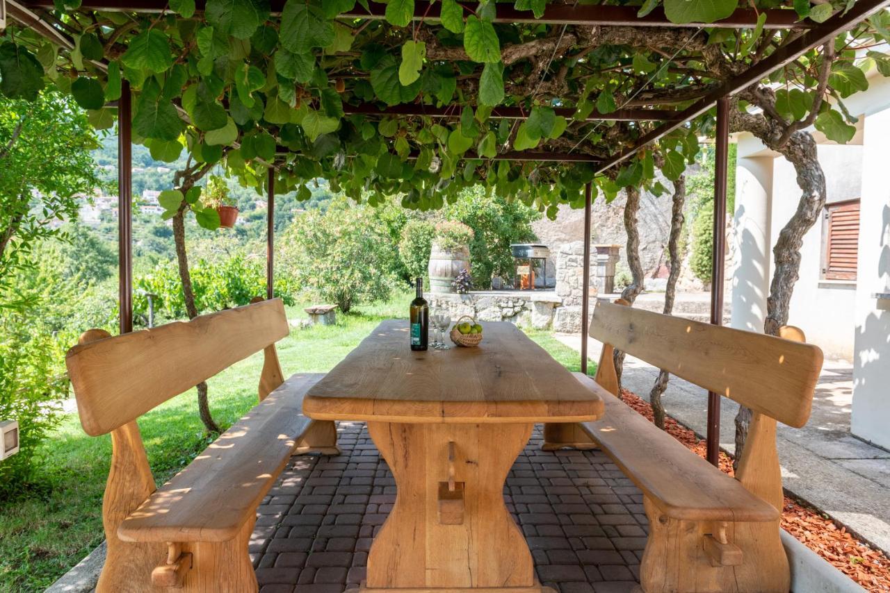 Sea View Apartment With Garden Near Opatija Veprinac Extérieur photo