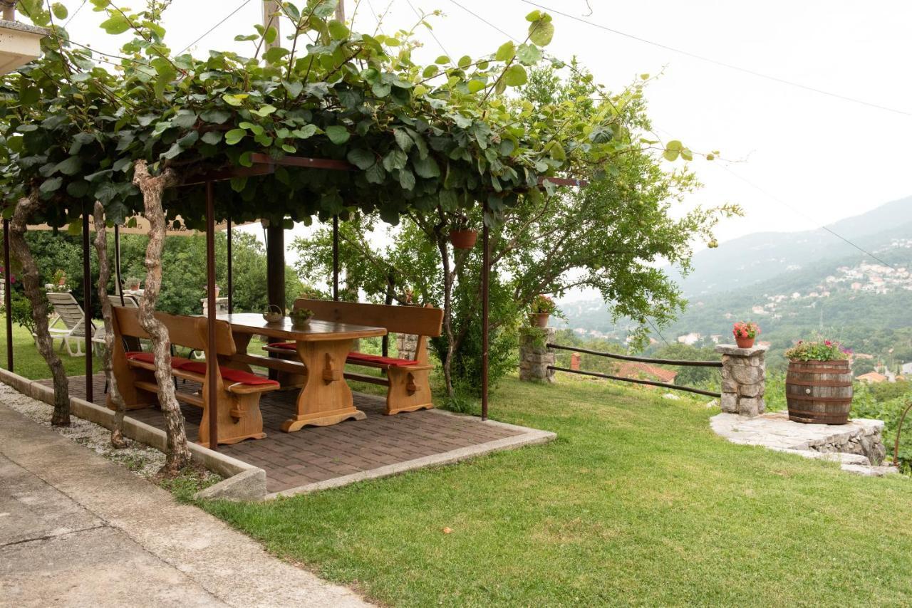 Sea View Apartment With Garden Near Opatija Veprinac Extérieur photo